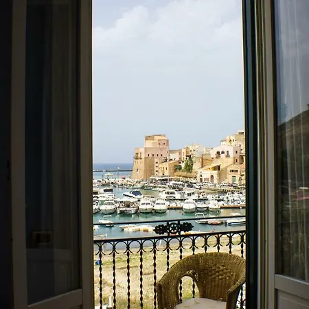 Holiday home Liberty House *