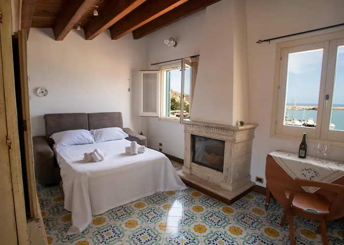 Liberty House * Castellammare del Golfo