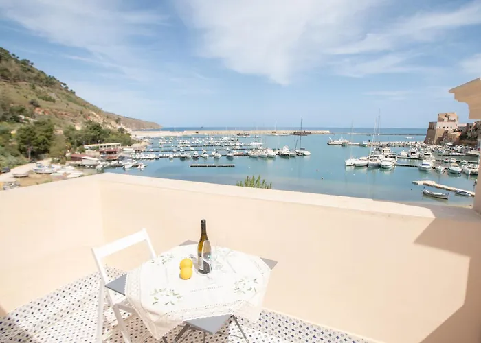Liberty House * Castellammare del Golfo
